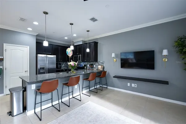 $375,000 | 880 Taramundi Drive, Oviedo, FL 32765