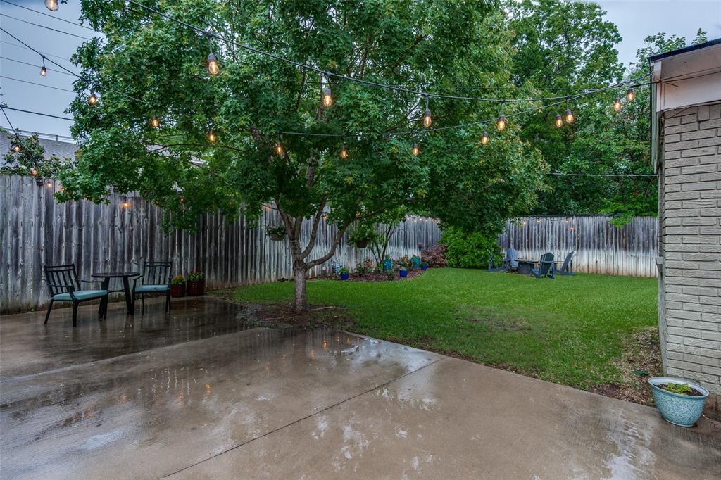 4159 Clover Lane Dallas, TX 75220 - Photo 21 of 25 View of patio / terrace