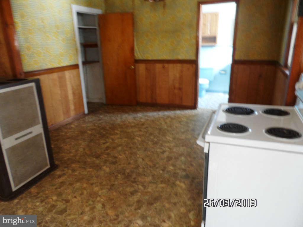 12365 Rixeyville Road Culpeper, VA 22701 - Photo 6 of 11 Kitchen