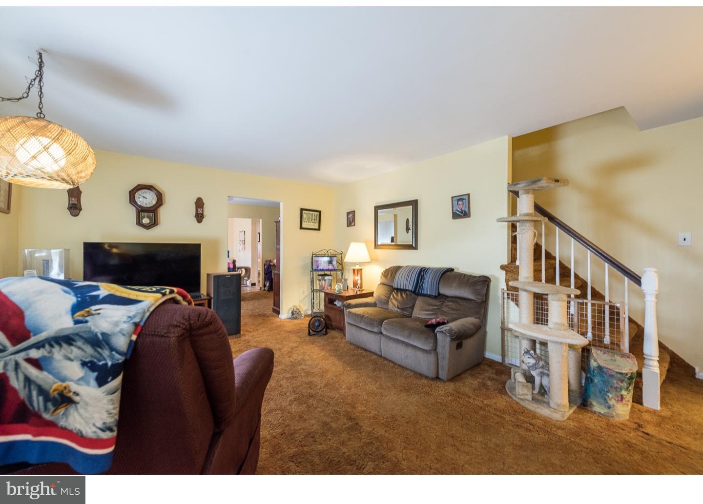 17 Ashbourne Road Darby, PA 19023 - Photo 4 of 19 Gallery Image 4