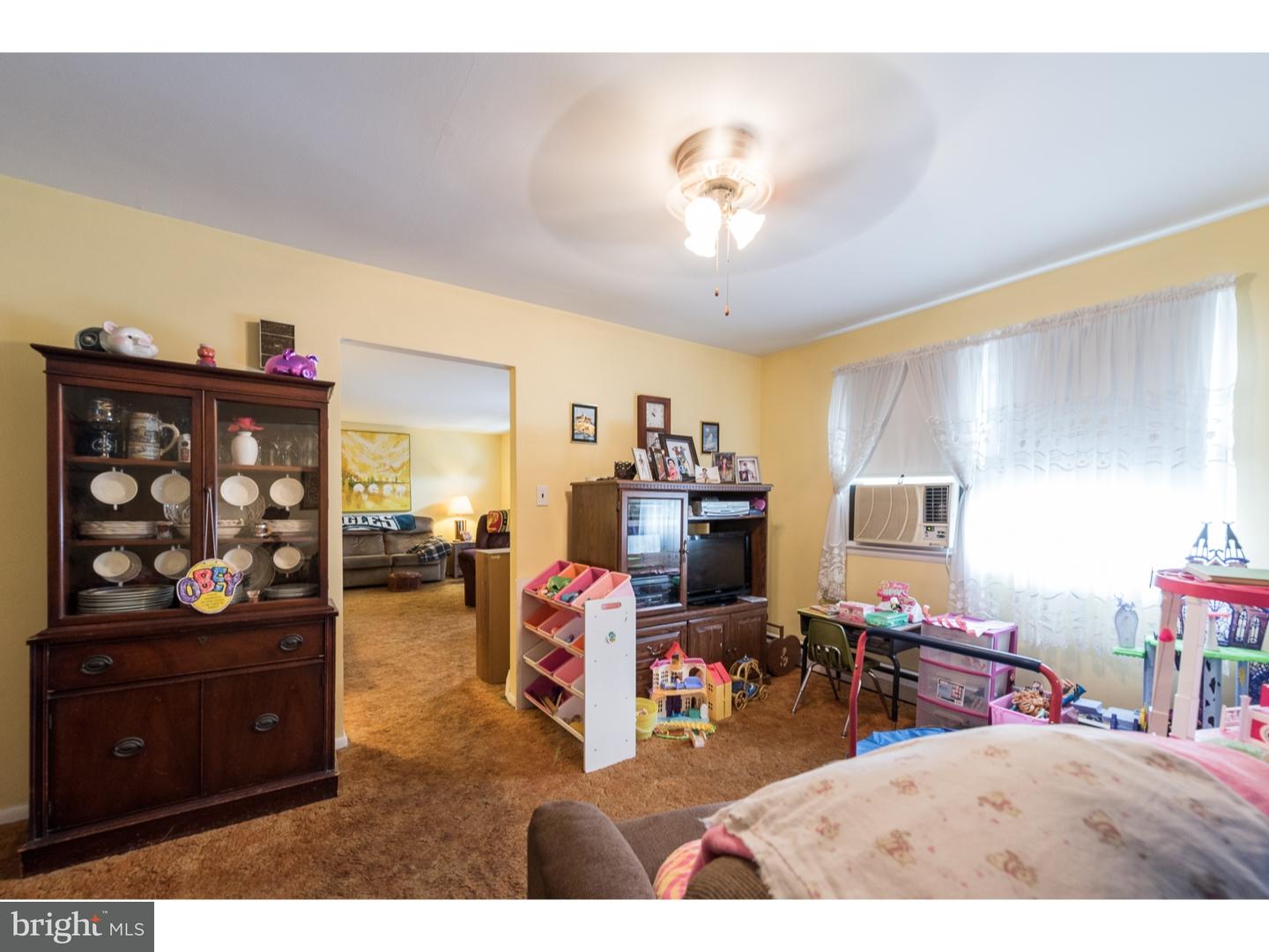 17 Ashbourne Road Darby, PA 19023 - Photo 9 of 19 Gallery Image 9
