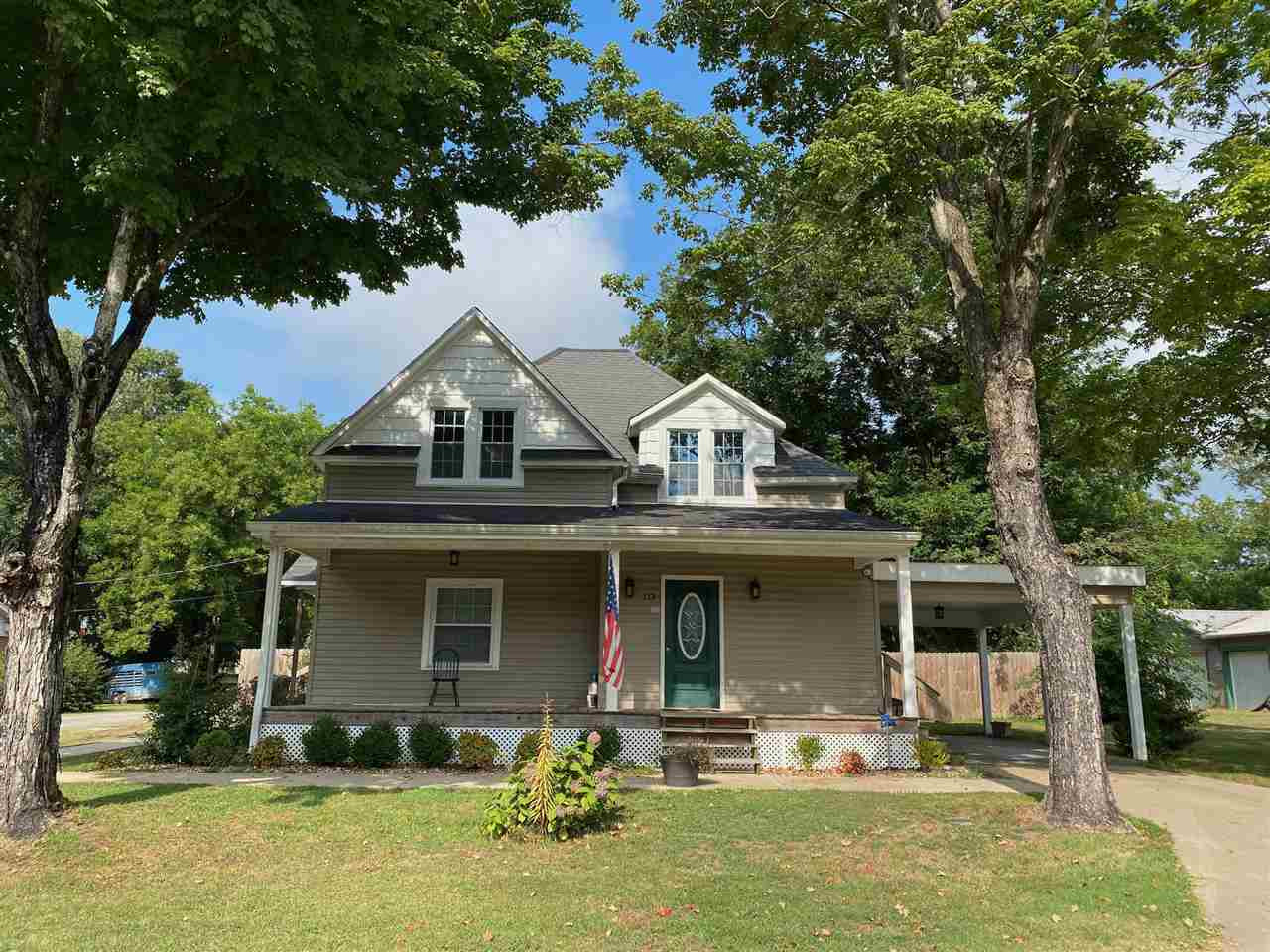 113 Jordan Street Rutherford, TN 38369 - Photo 1 of 14 a front view of a house with a yard