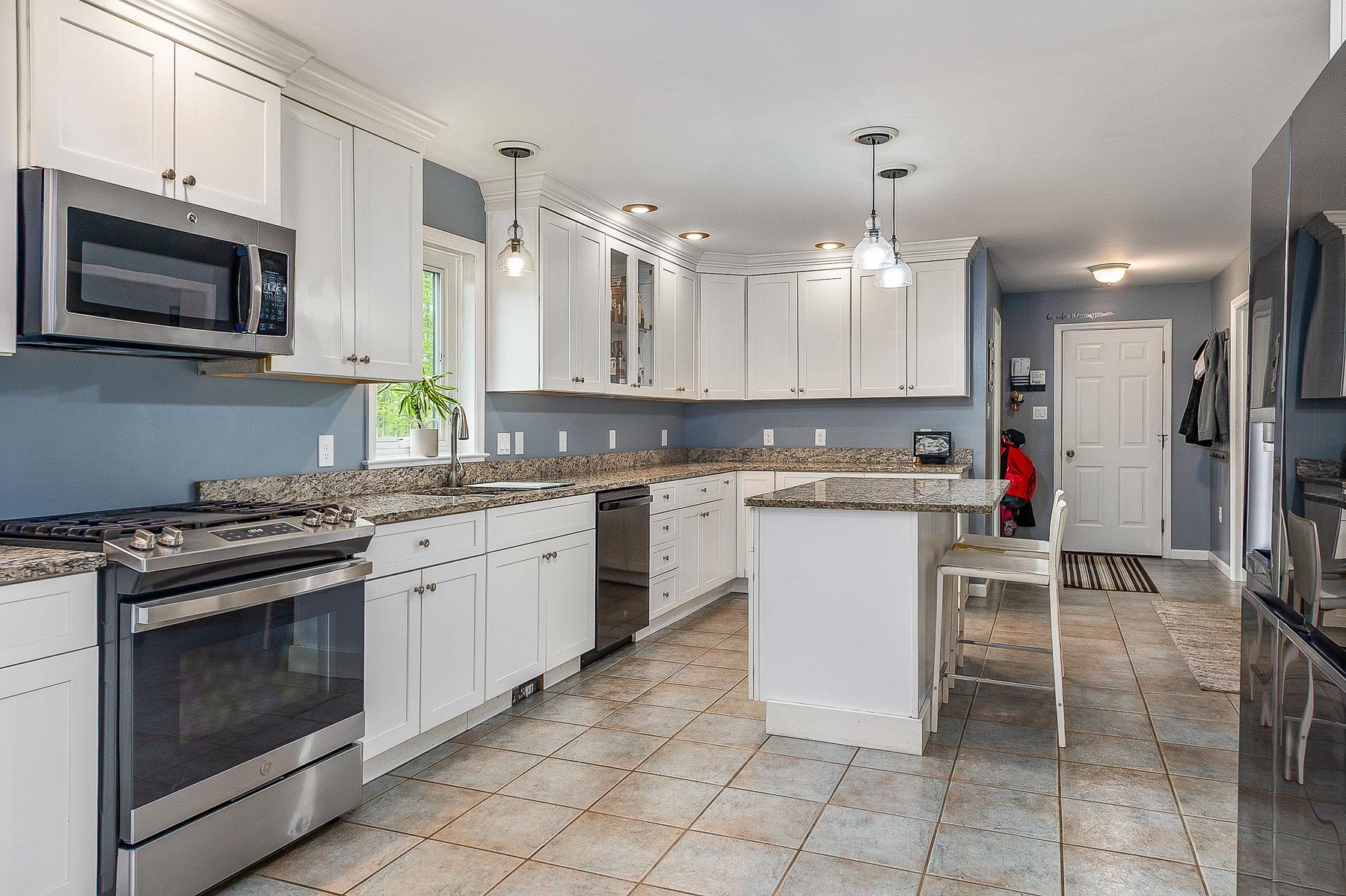 105 Fall Mill Road York, ME 03909 - Photo 13 of 59