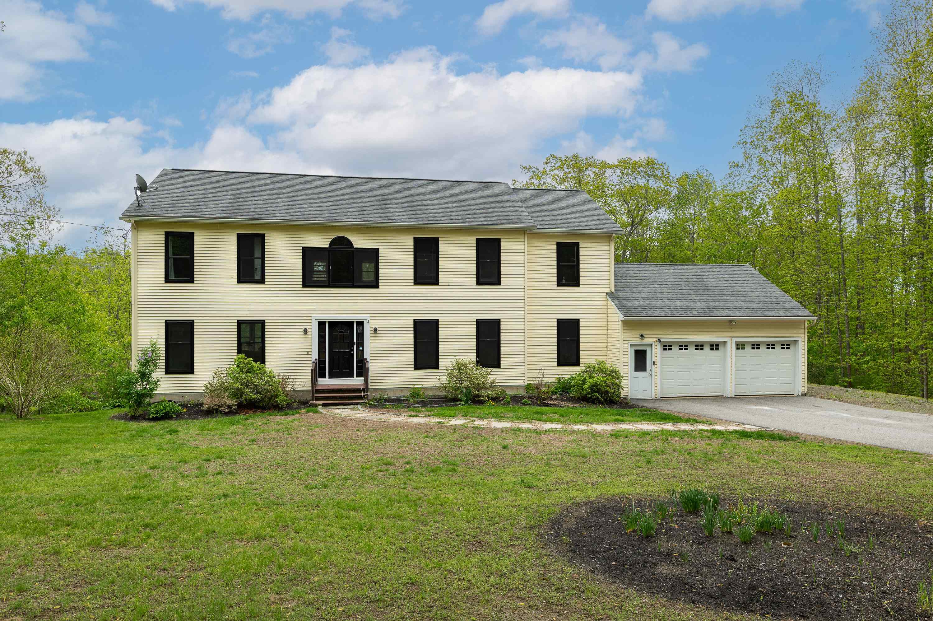105 Fall Mill Road York, ME 03909 - Photo 2 of 59