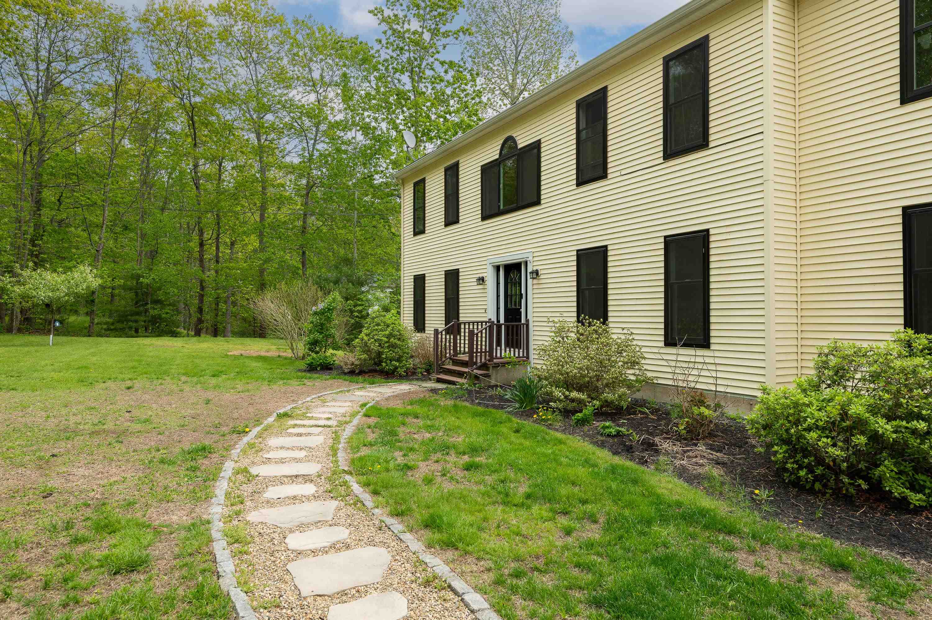105 Fall Mill Road York, ME 03909 - Photo 4 of 59