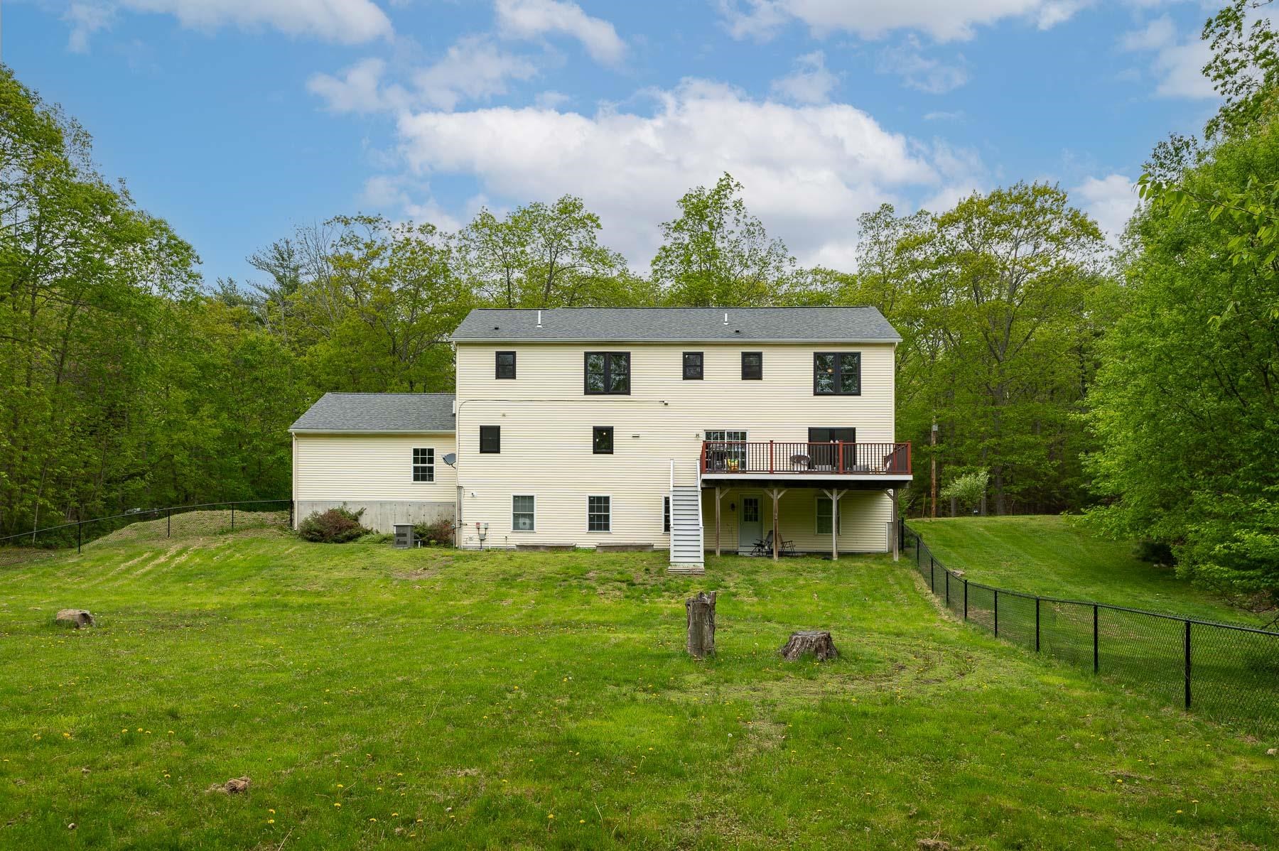 105 Fall Mill Road York, ME 03909 - Photo 7 of 59