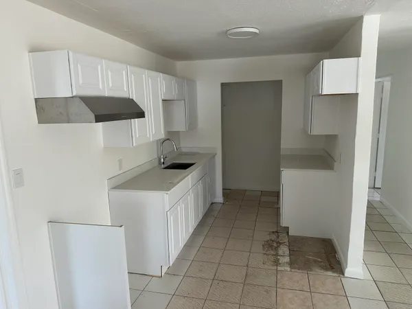 $1,999 | 115 Maple Avenue, Fort Pierce, FL 34982