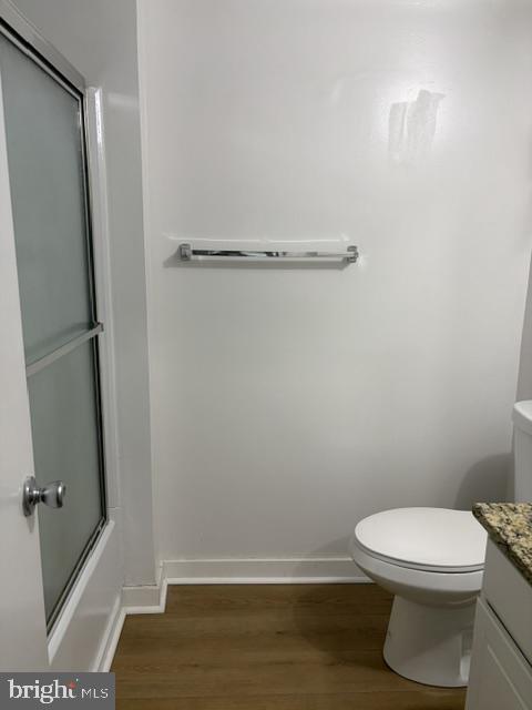 656 South Charles Street, Unit R 18 Baltimore, MD 21230 - Photo 19 of 23 full bath in larger bedroom