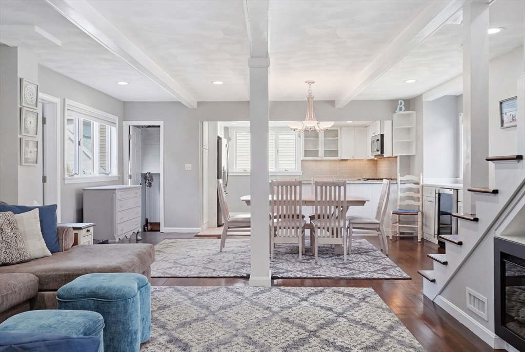 27 Billows Street Winthrop, MA 02152 - Photo 7 of 25