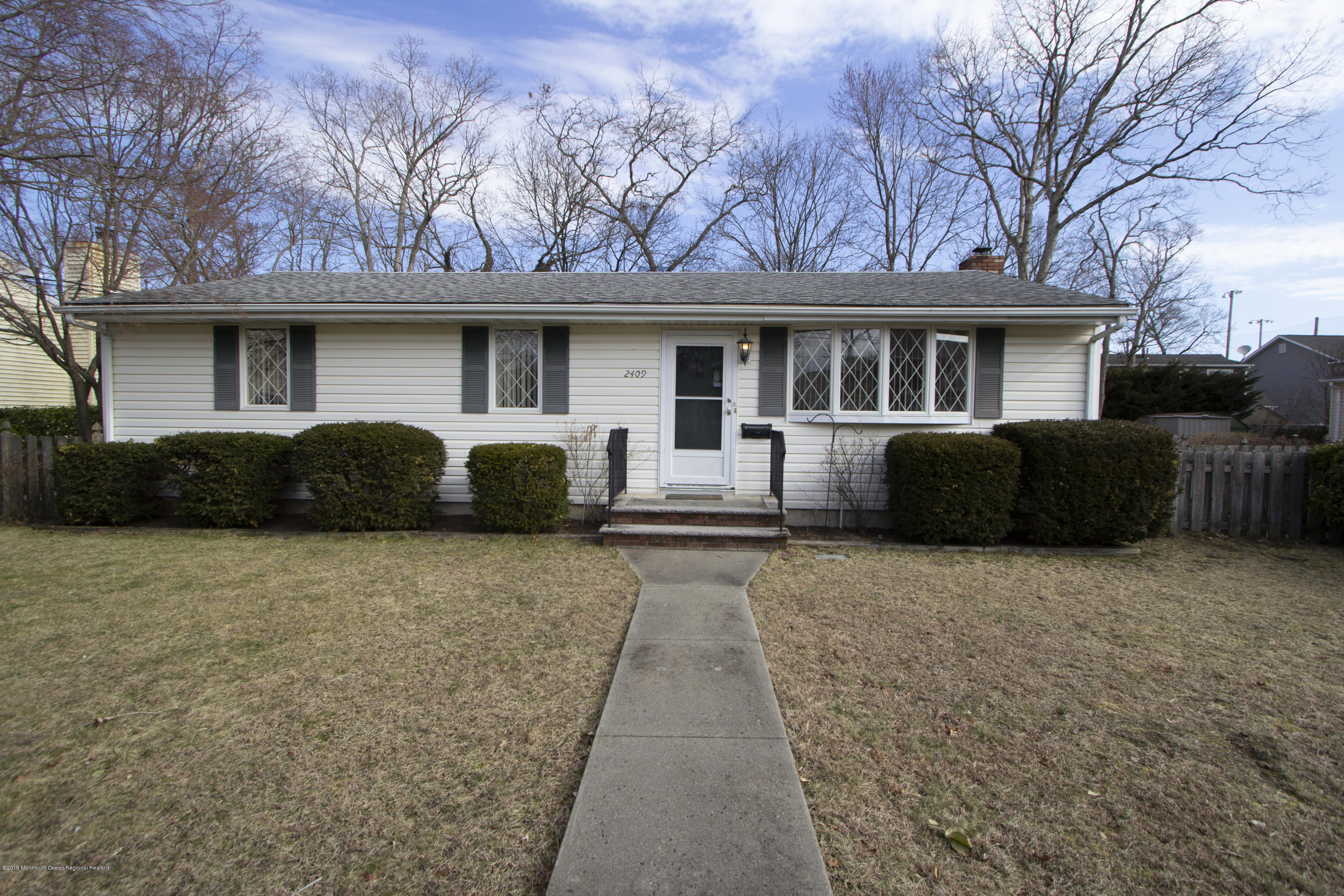 2409 Maple Street Point Pleasant, NJ 08742 - Photo 1 of 27 IMG_0708