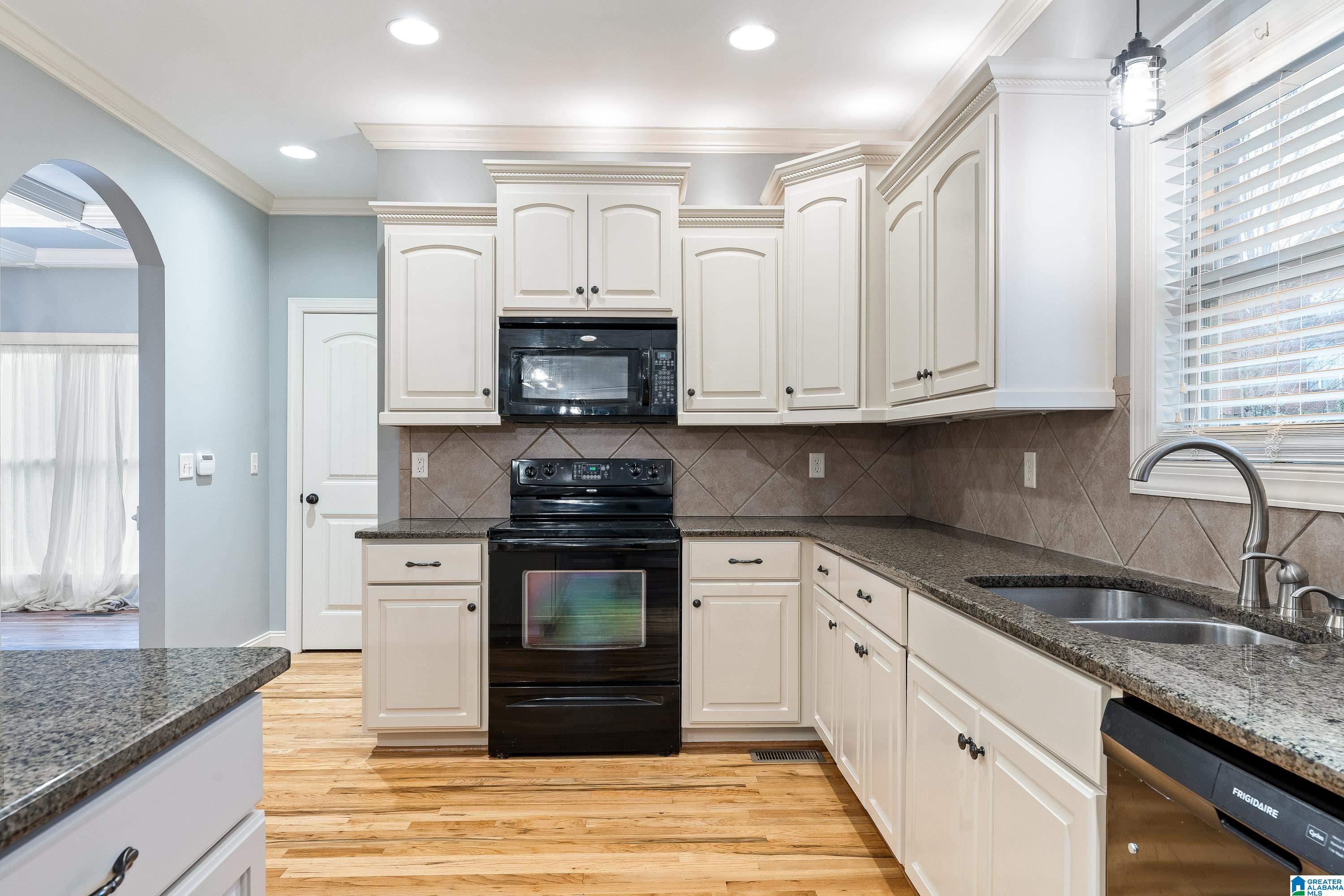 160 Lakeland Ridge Chelsea, AL 35043 - Photo 8 of 40