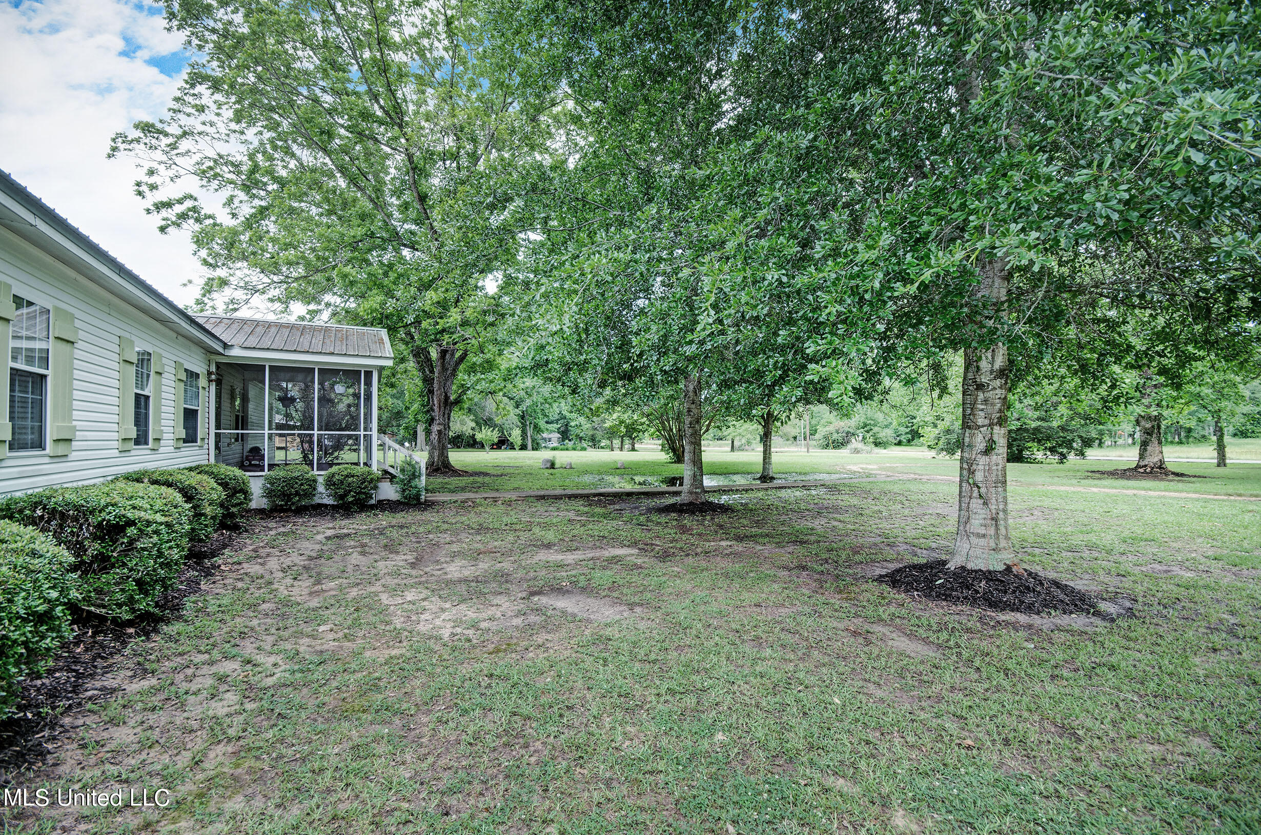 391 Harrell Road Pelahatchie, MS 39145 - Photo 3 of 22 IMGP4285_6_7