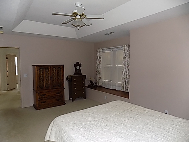 126 Rochester Court Decatur, IN 46733 - Photo 14 of 23