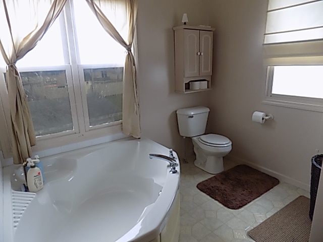 126 Rochester Court Decatur, IN 46733 - Photo 17 of 23