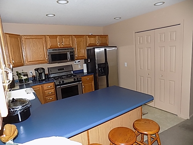 126 Rochester Court Decatur, IN 46733 - Photo 8 of 23