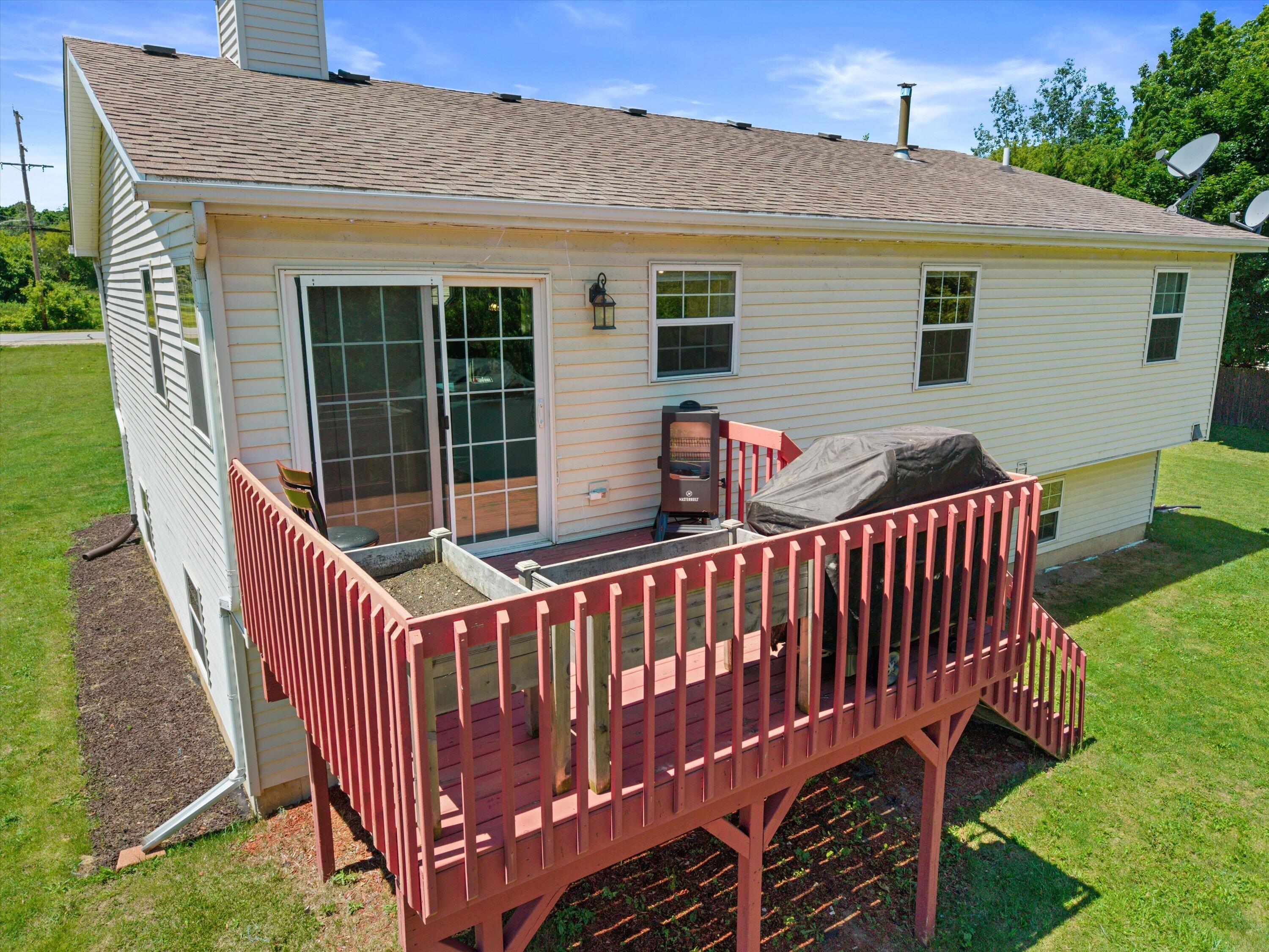 10011 Sheridan Road Pleasant Prairie, WI 53158 - Photo 11 of 50 12-DJI_20260619124733_0216_D