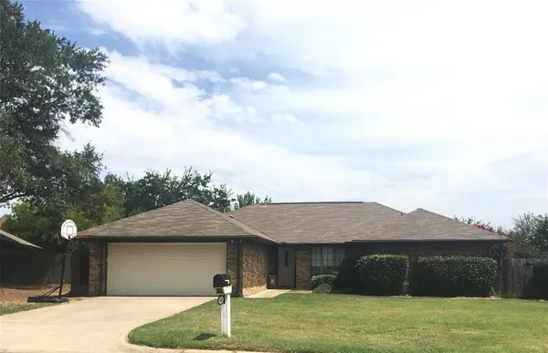$2,800 | 308 Dove Creek Trail, Southlake, TX 76092