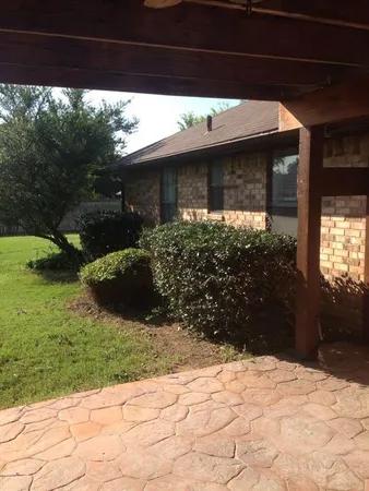 $2,800 | 308 Dove Creek Trail, Southlake, TX 76092
