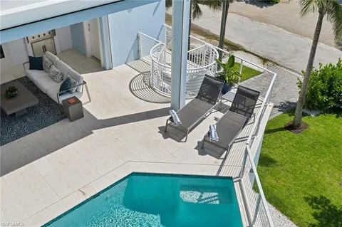 $3,995,500 | 26659 Hickory Boulevard, Bonita Springs, FL 34134