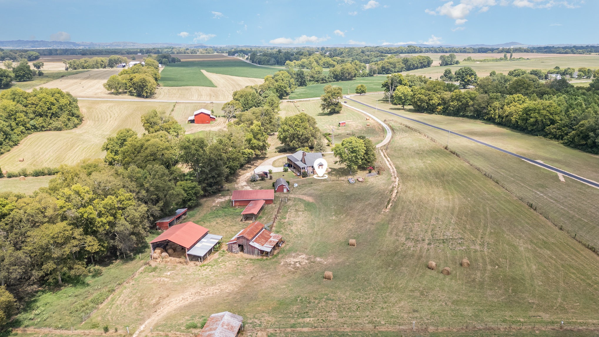 2847 Ashwood Road Columbia, TN 38401 - Photo 31 of 38 a view of a lake with a mountain