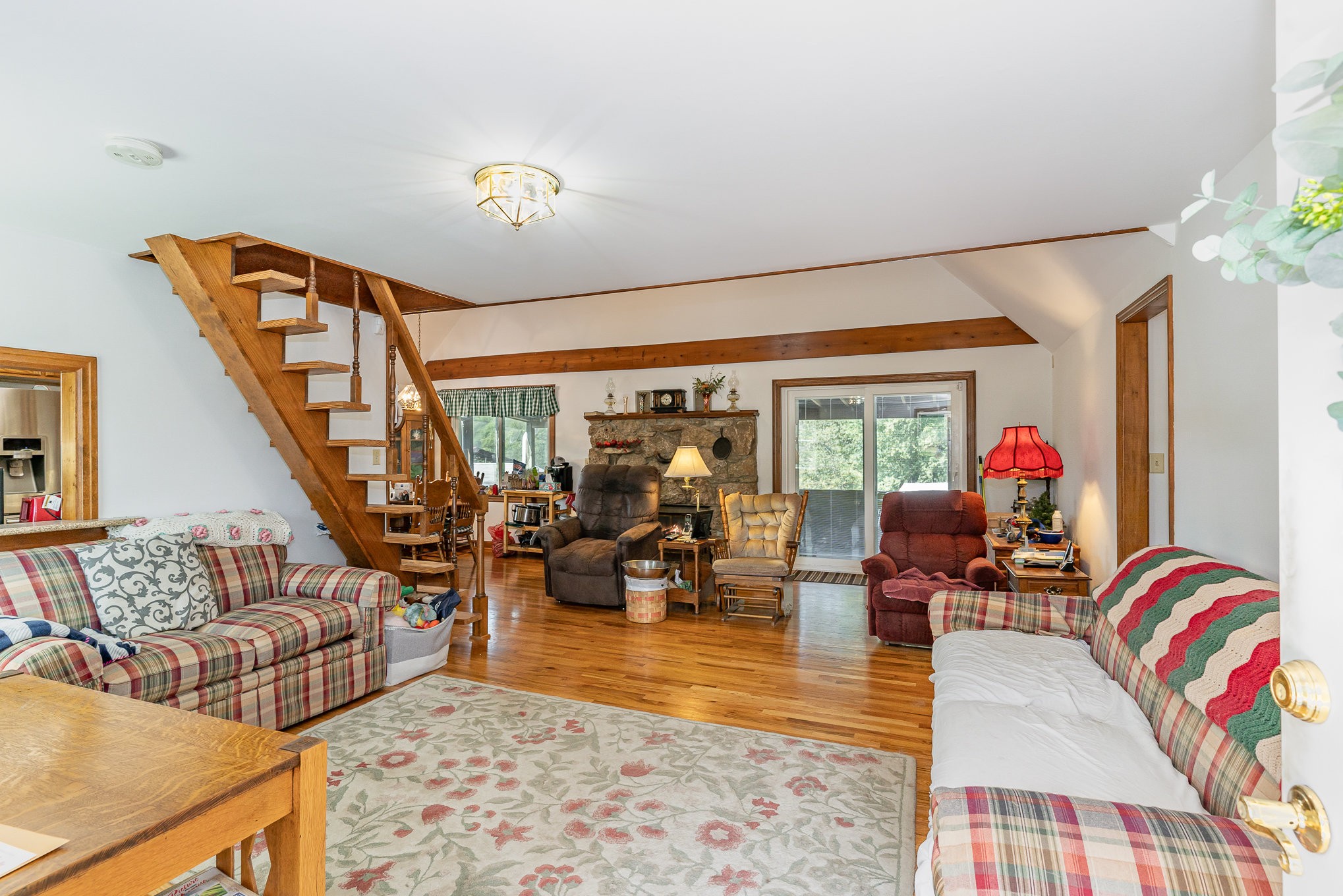 2847 Ashwood Road Columbia, TN 38401 - Photo 7 of 38 a living room with furniture a rug and a chandelier