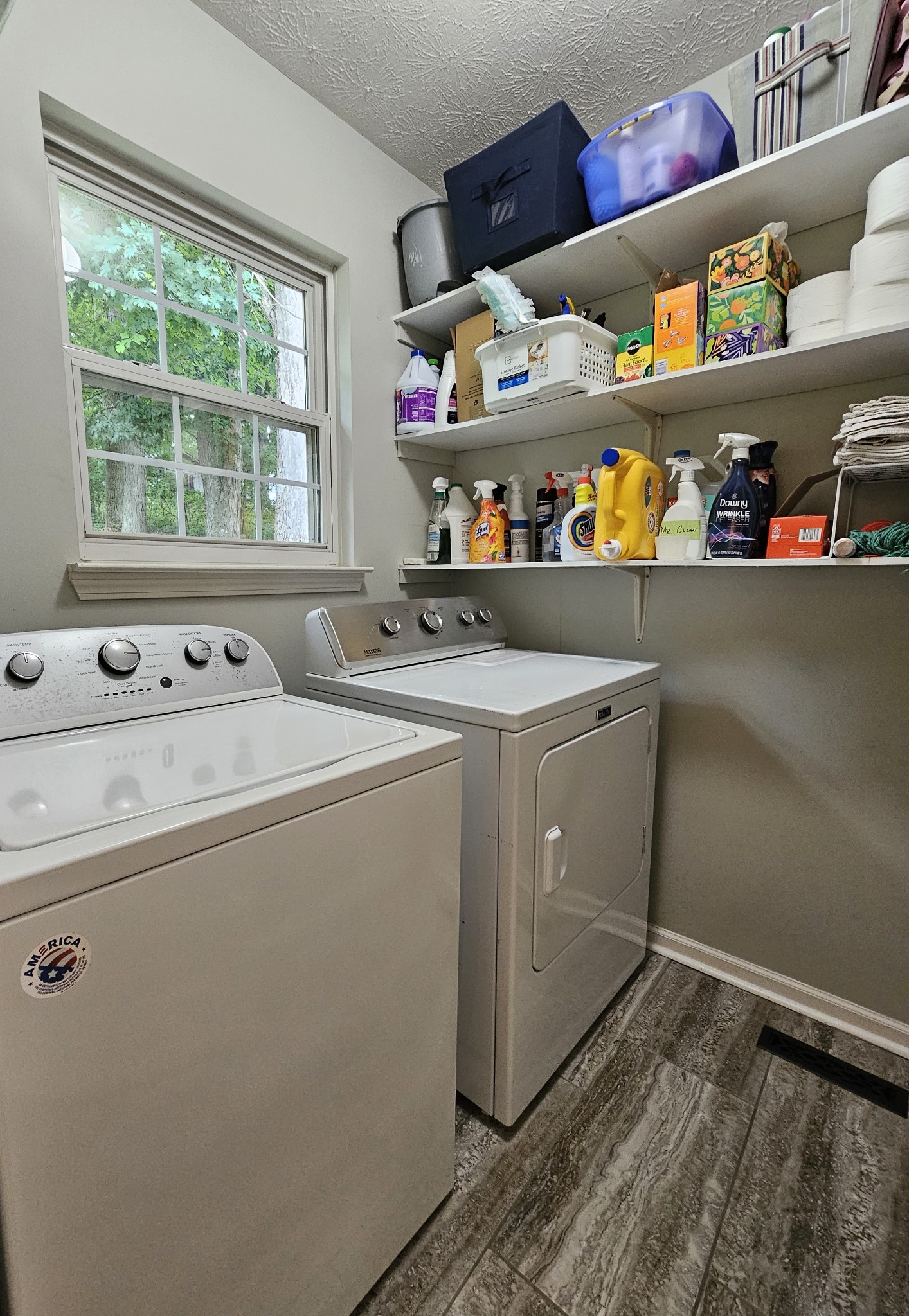 830 Bates Road Lebanon, TN 37087 - Photo 21 of 41 a utility room with dryer and washer