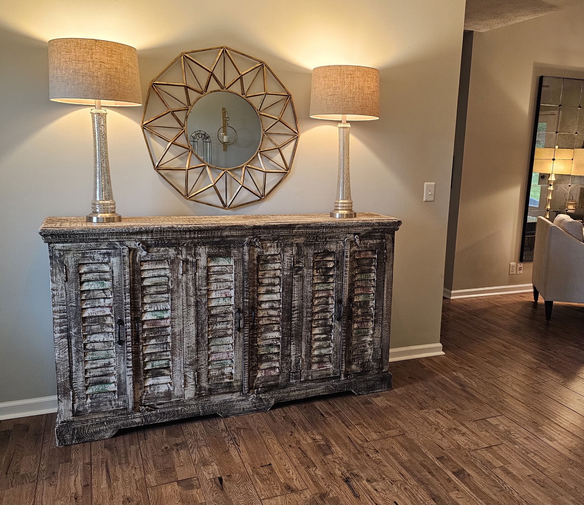 830 Bates Road Lebanon, TN 37087 - Photo 6 of 41 a view of a hallway with wooden floor