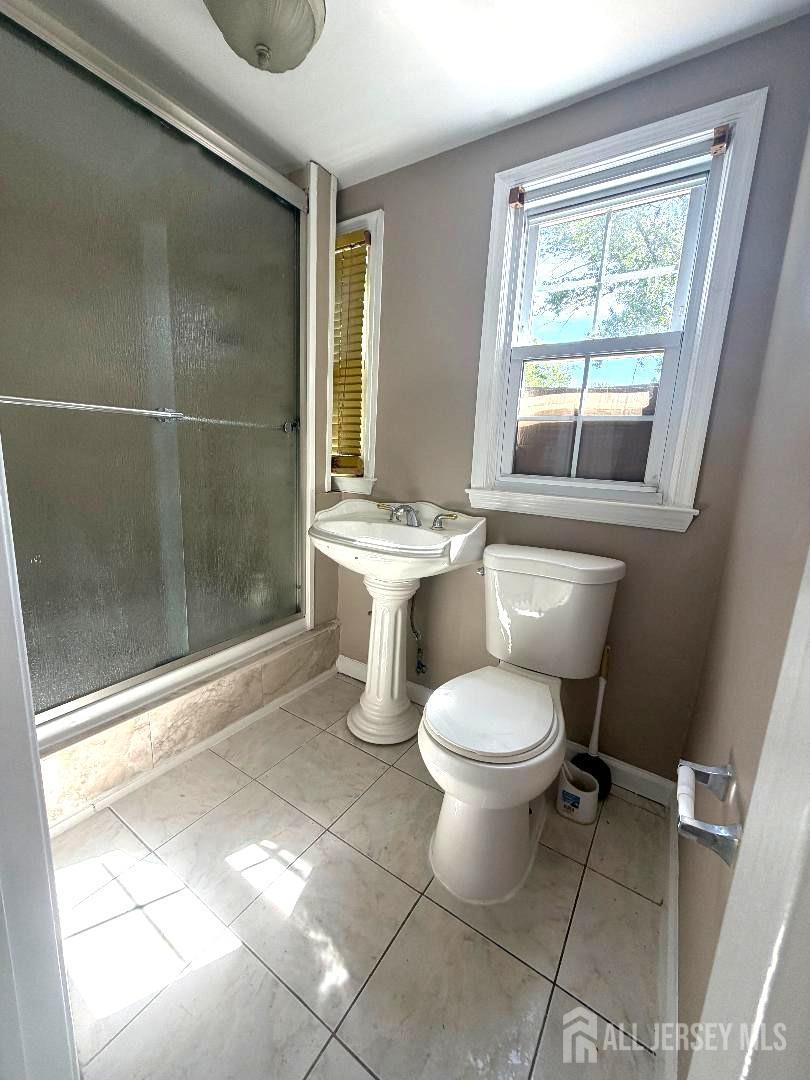 434 Plainfield Road Edison, NJ 08820 - Photo 27 of 33