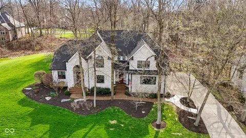 $1,500,000 | 4248 Creekside Pass, Zionsville, IN 46077
