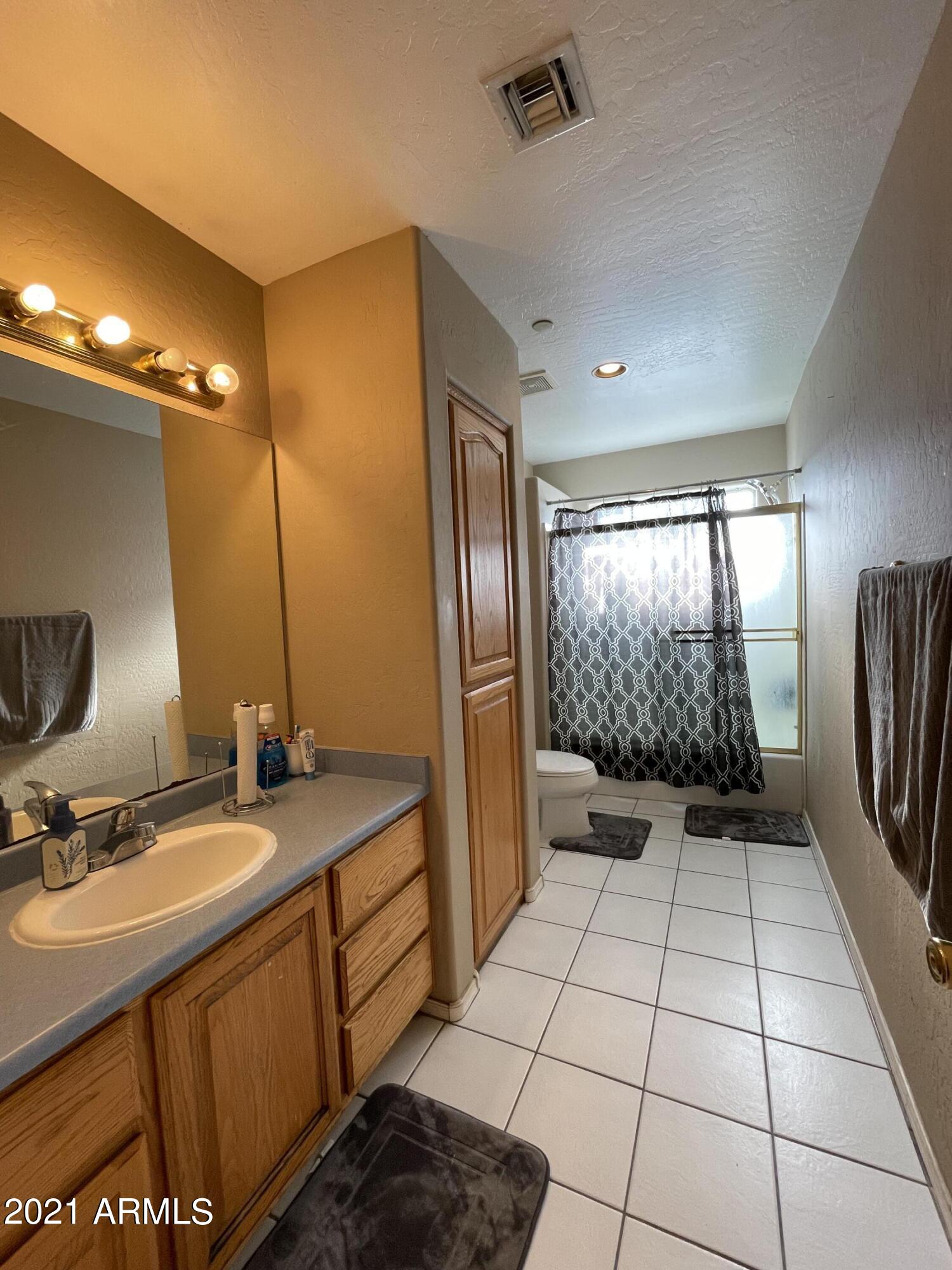 16513 West Lower Buckeye Road Goodyear, AZ 85338 - Photo 15 of 24 IMG_0871