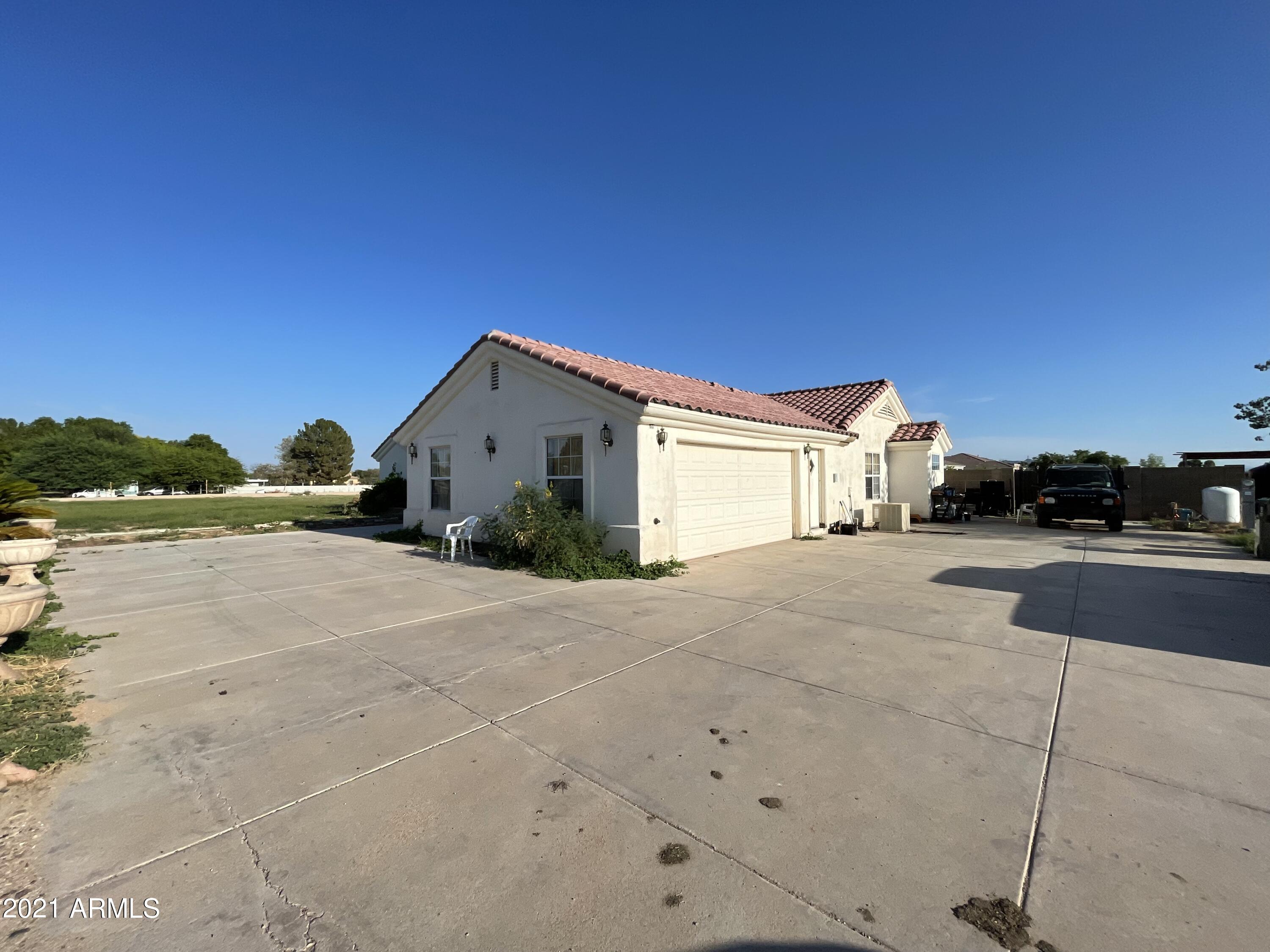 16513 West Lower Buckeye Road Goodyear, AZ 85338 - Photo 20 of 24 IMG_0887