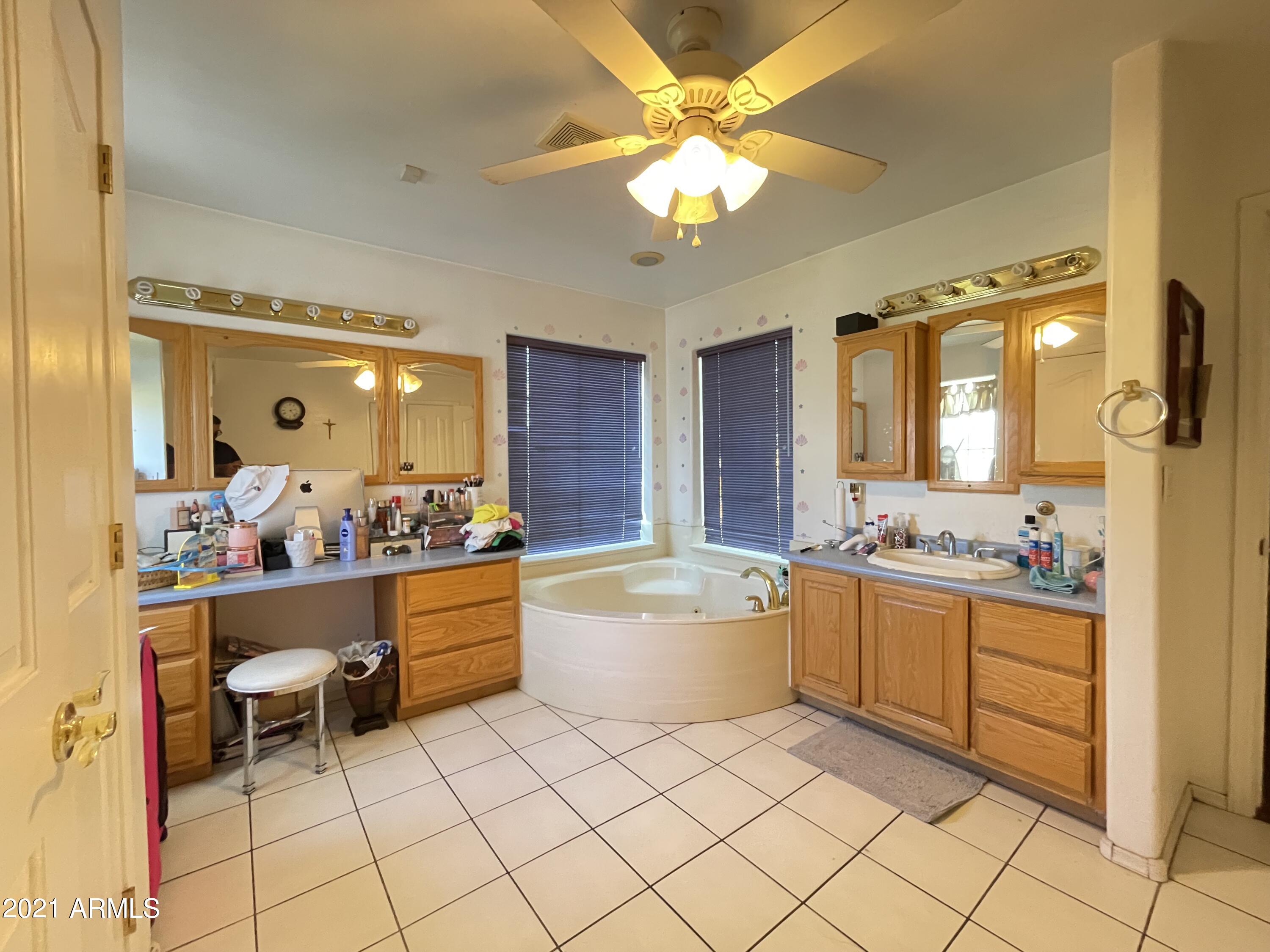 16513 West Lower Buckeye Road Goodyear, AZ 85338 - Photo 10 of 24 IMG_0879