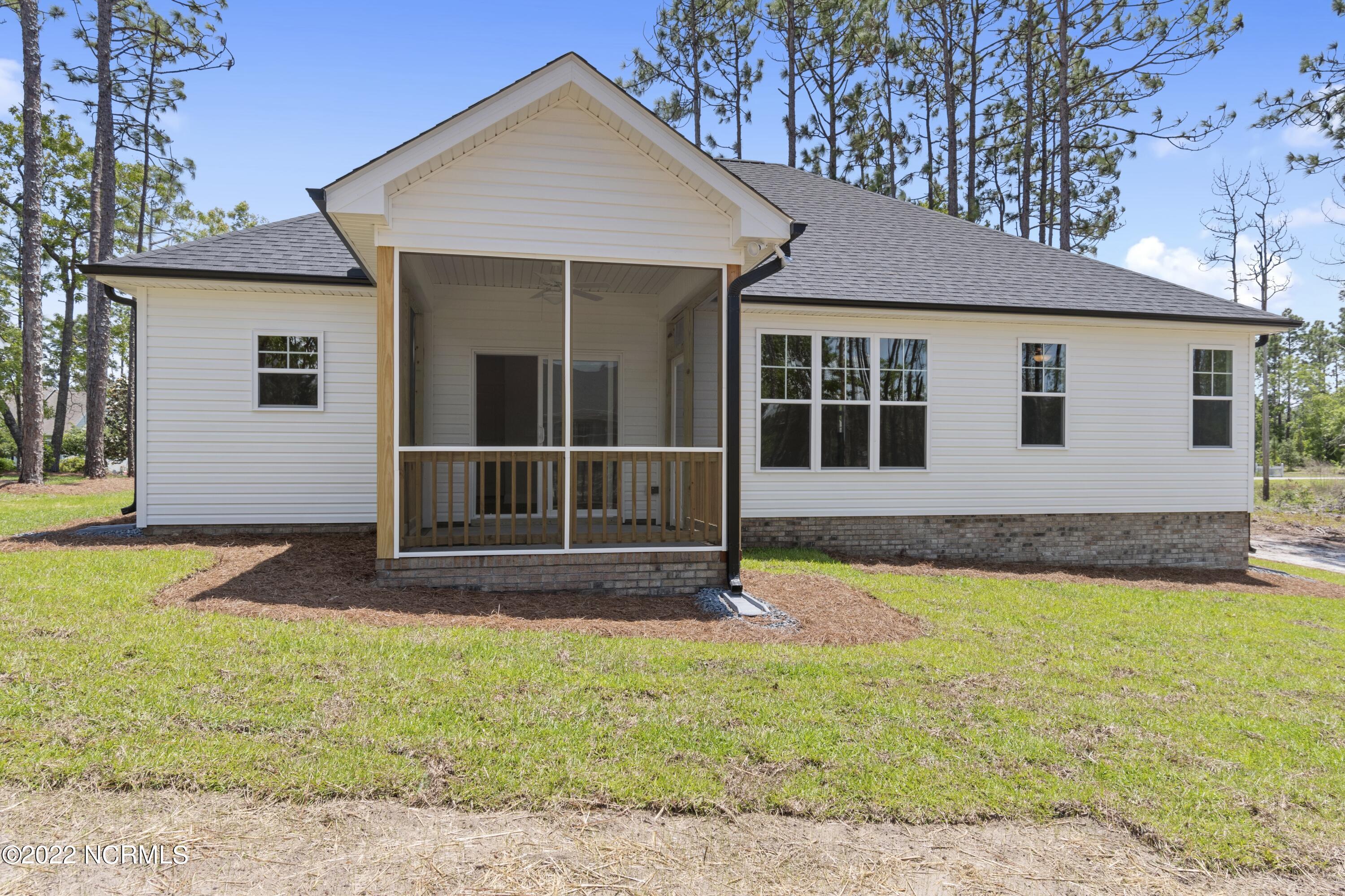1115 East Boiling Spring Road Southport, NC 28461 - Photo 33 of 50 BunjiPlan - 39