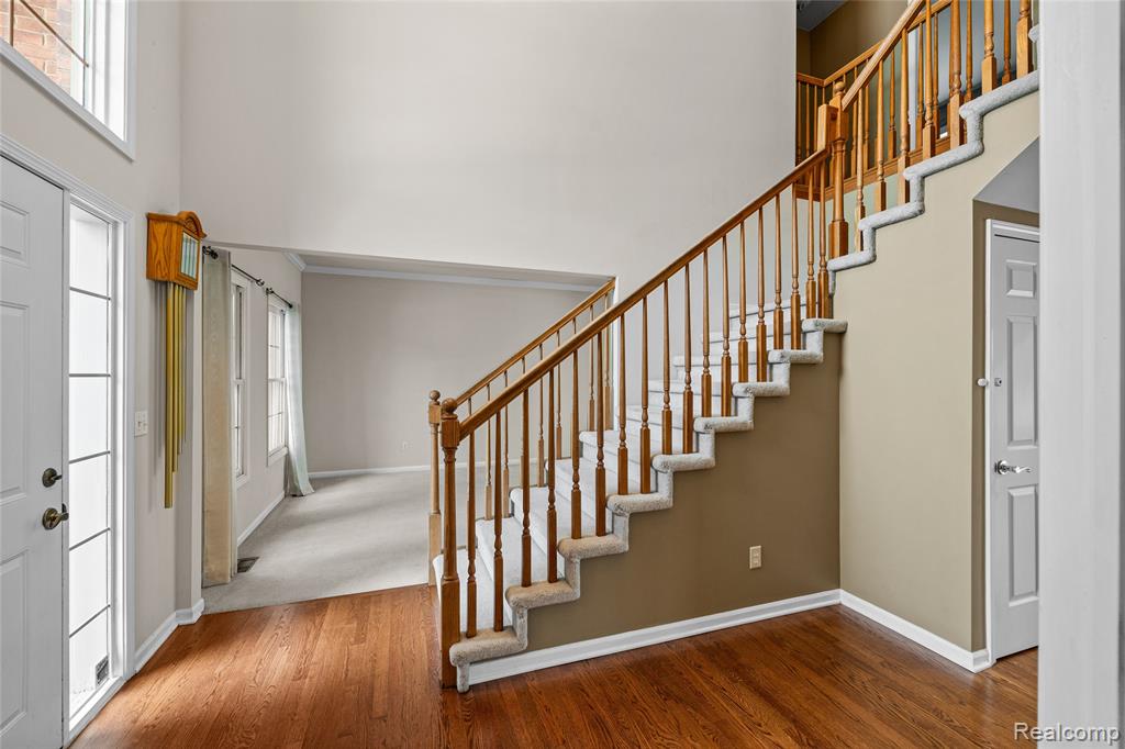 3904 Kaeleaf Road Lake Orion, MI 48360 - Photo 9 of 66