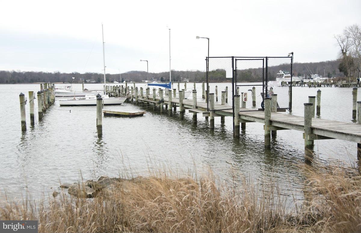 1605 Bishop Road Edgewater, MD 21037 - Photo 22 of 25 Boat spaces