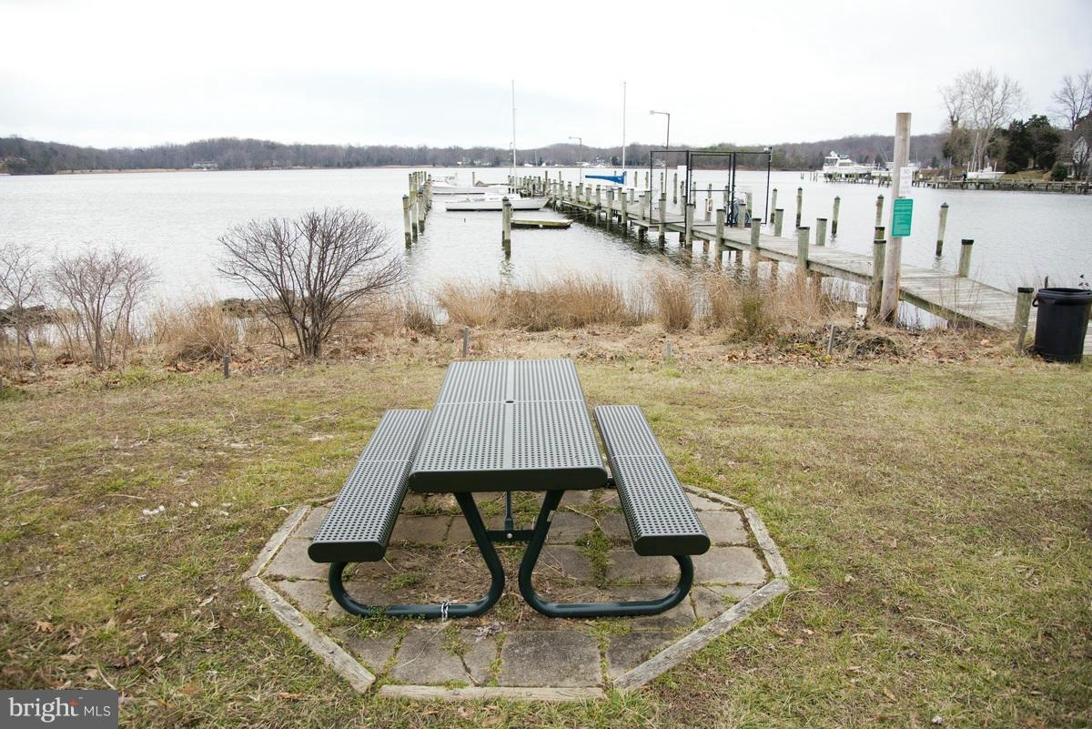 1605 Bishop Road Edgewater, MD 21037 - Photo 24 of 25 Nice place for a bushel of crabs