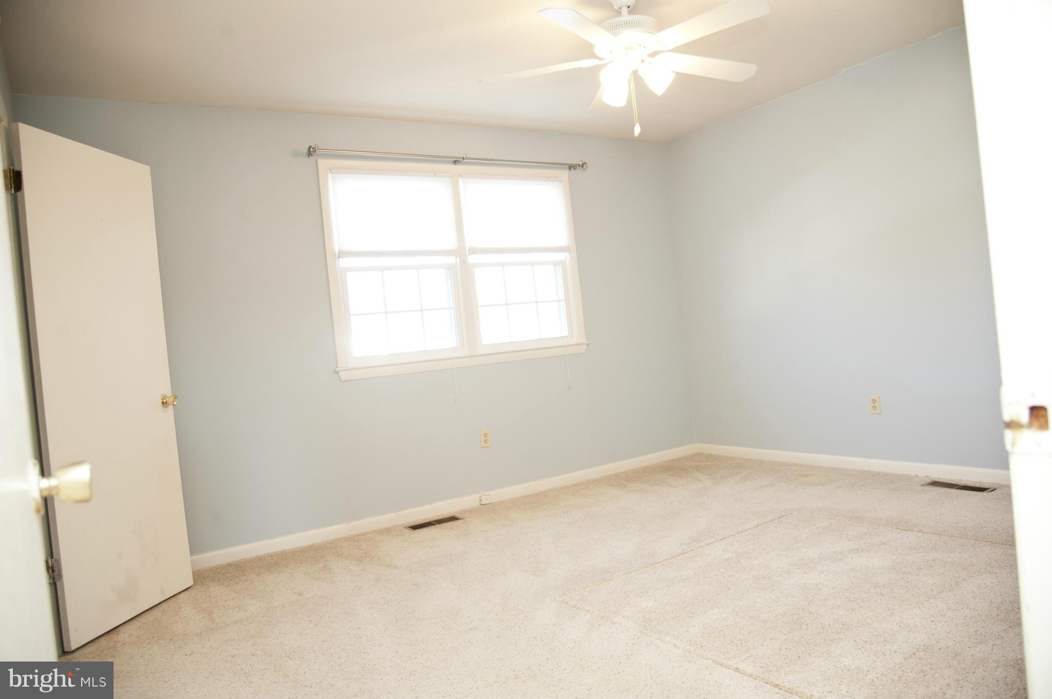 1605 Bishop Road Edgewater, MD 21037 - Photo 7 of 25 Bedroom