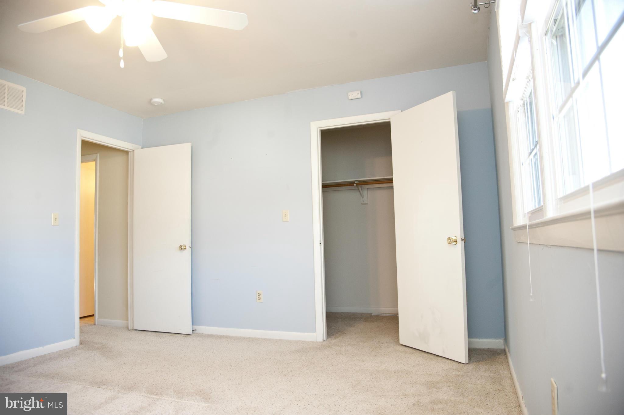 1605 Bishop Road Edgewater, MD 21037 - Photo 8 of 25 Master with walk in closet