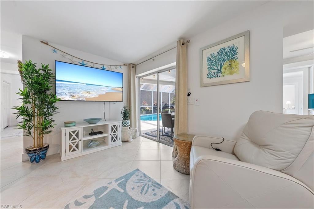 3600 Crayton Road Naples, FL 34103 - Photo 13 of 40