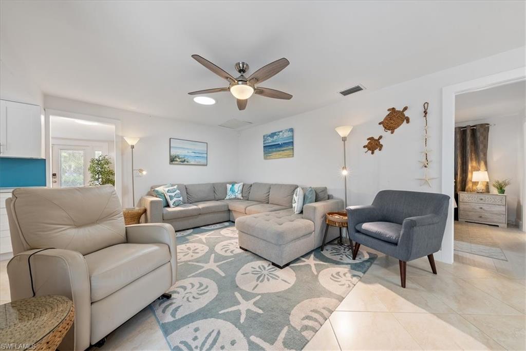 3600 Crayton Road Naples, FL 34103 - Photo 19 of 40