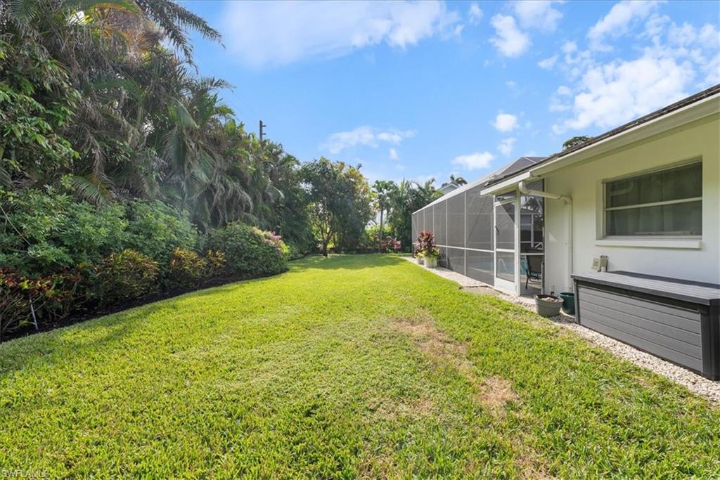 3600 Crayton Road Naples, FL 34103 - Photo 34 of 40