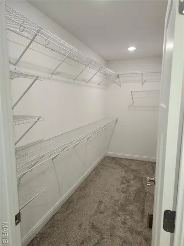 $379,900 | 652 North Kansas Street, Unit 652B, Edwardsville, IL 62025