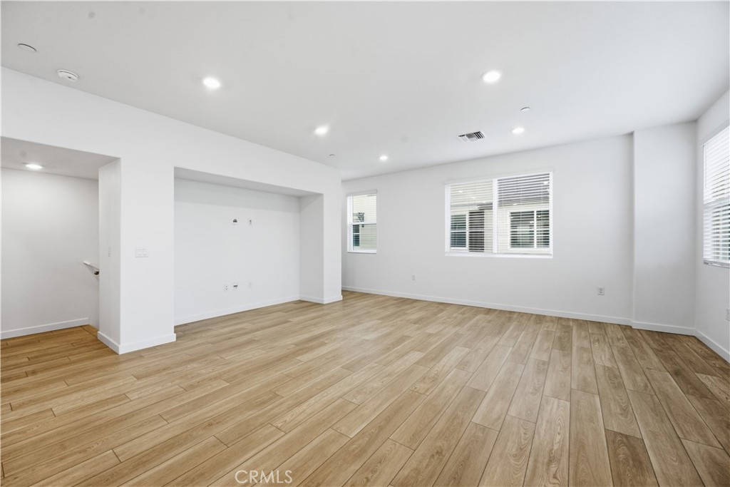 9365 Via Azul Pico Rivera, CA 90660 - Photo 27 of 53 PHOTO IS OF MODEL MATCH