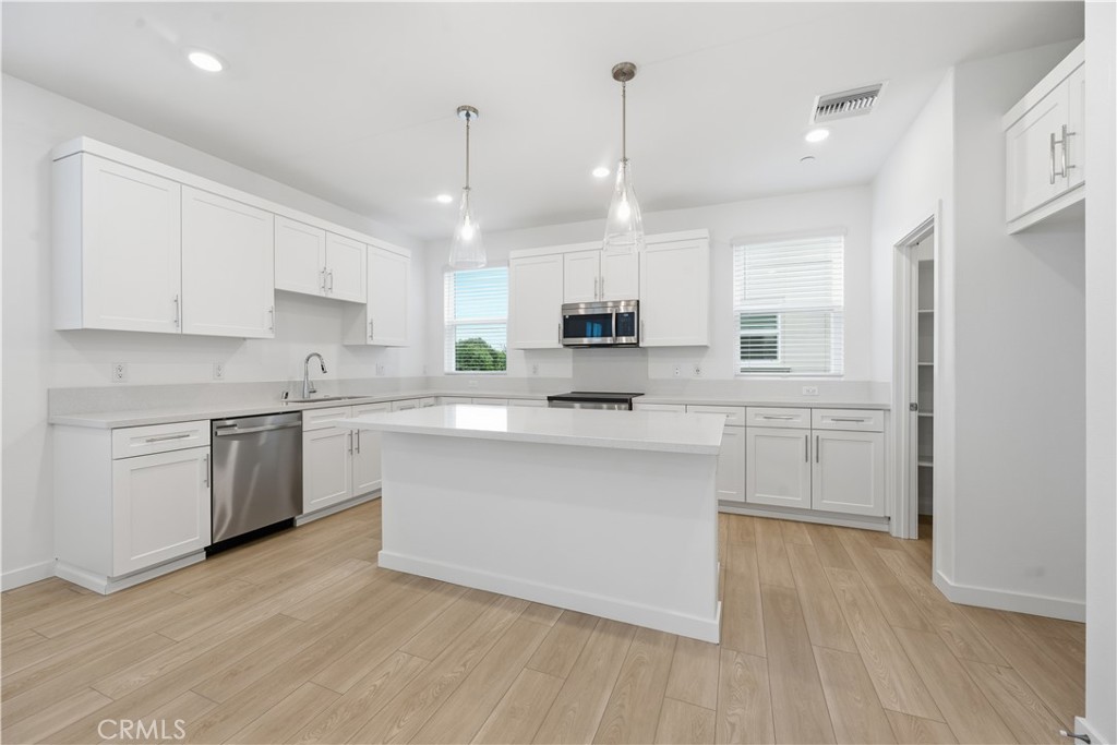 9365 Via Azul Pico Rivera, CA 90660 - Photo 7 of 53 PHOTO IS OF MODEL MATCH