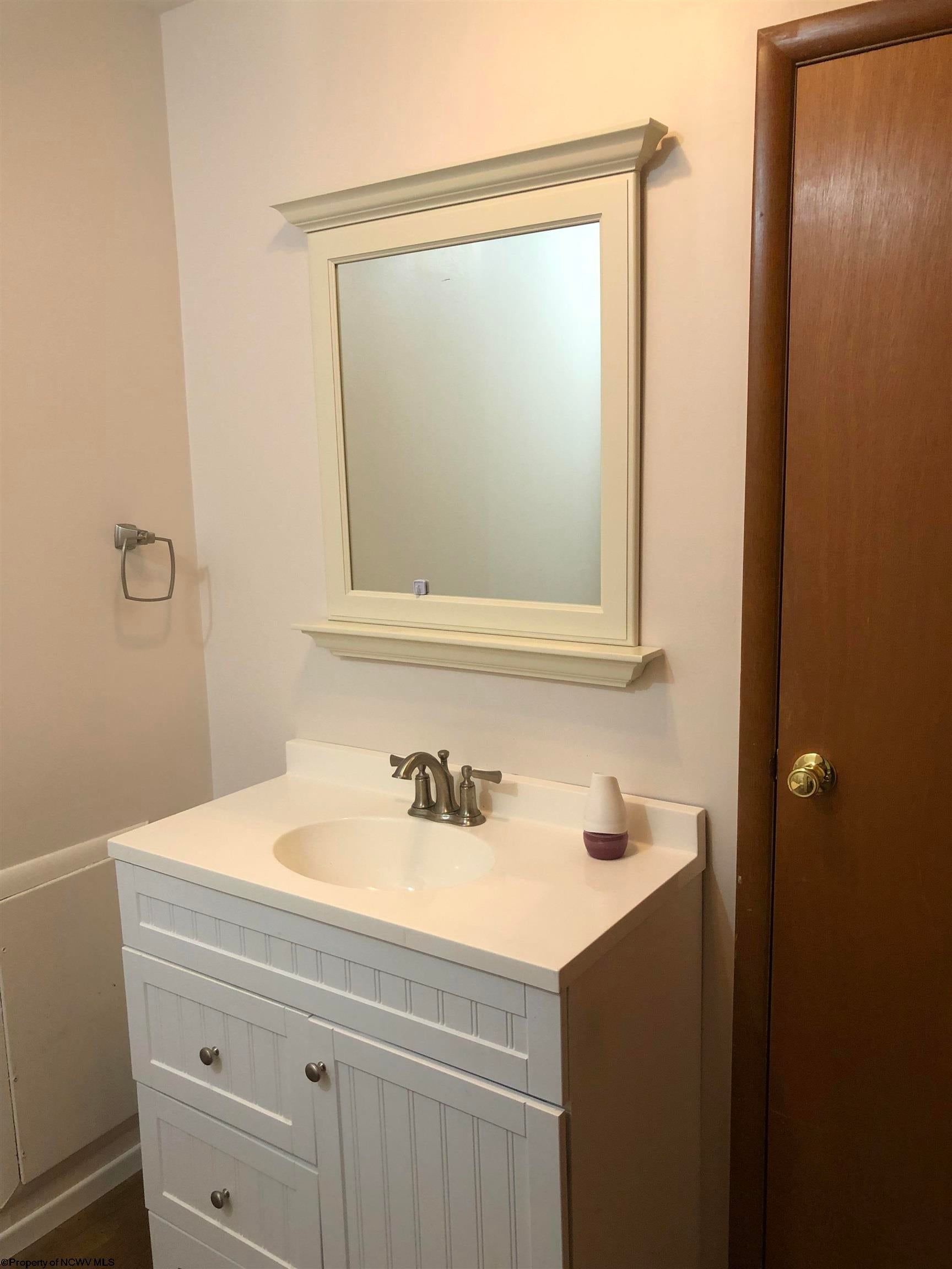 146 Simpson Run Road Weston, WV 26452 - Photo 8 of 30 Gallery Image 8