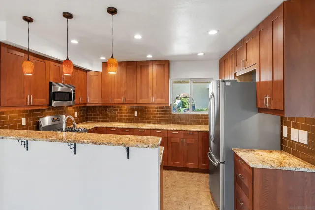 $3,995 | 906 Lacebark Street, San Marcos, CA 92069