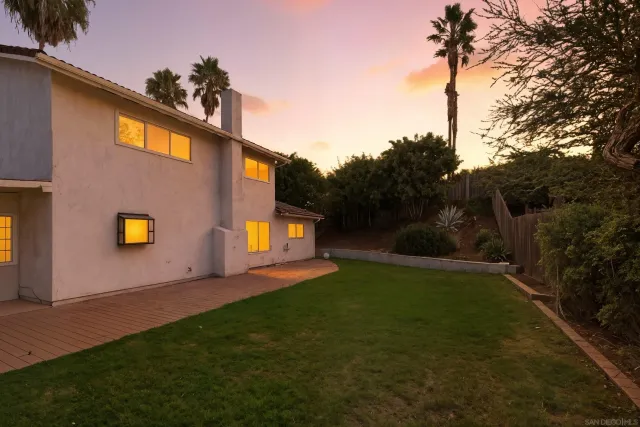 $3,995 | 906 Lacebark Street, San Marcos, CA 92069