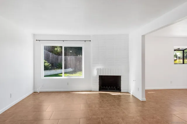 $3,995 | 906 Lacebark Street, San Marcos, CA 92069