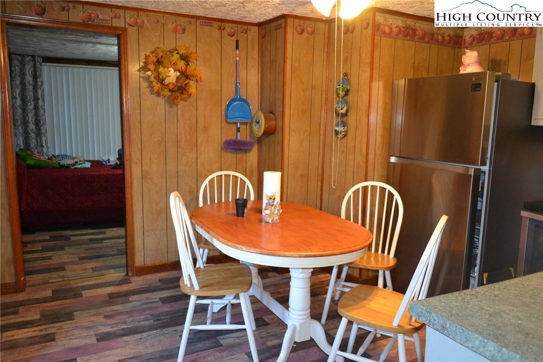 180 Country View Road Troutdale, VA 24378 - Photo 26 of 33 Gallery Image 26