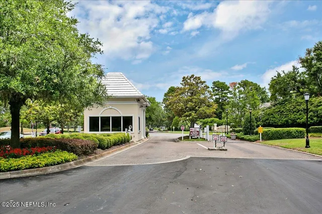 $949,900 | 1532 Nottingham Knoll Drive, Jacksonville, FL 32225